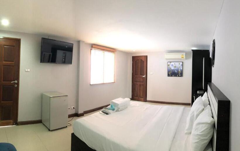 Private Pool Villas By Honey 5 Miles From Central Pattaya Beach