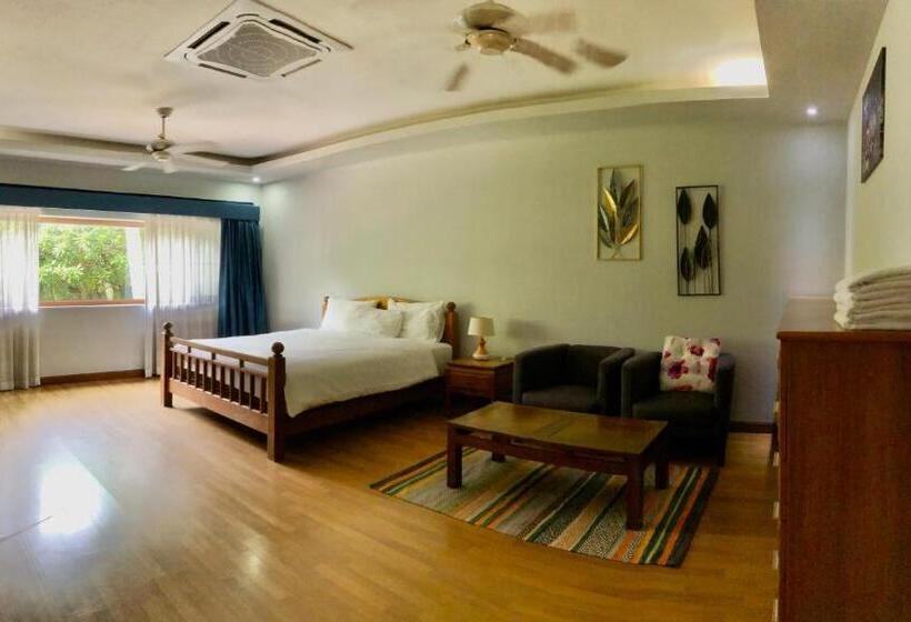 Private Pool Villas By Honey 5 Miles From Central Pattaya Beach