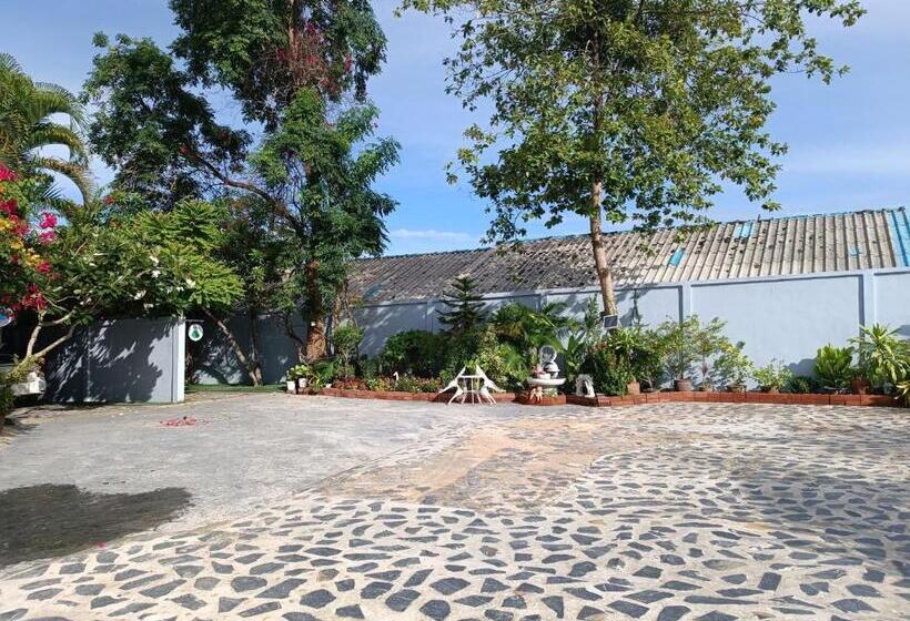 Private Pool Villas By Honey 5 Miles From Central Pattaya Beach