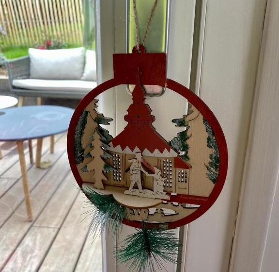 Proche Centre Ville, Gîte 4 étoiles Avec Piscine