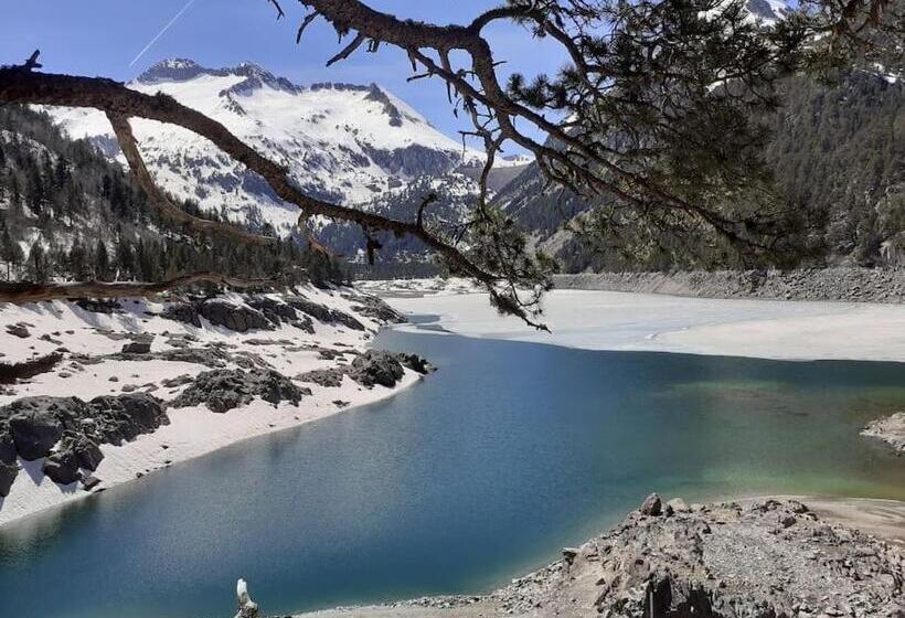 Saint Lary Ski, Rando, Thermes, Balades Et Repos !
