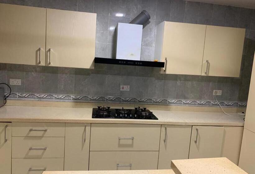 Self Contained Master Bedroom Apartment In Tema