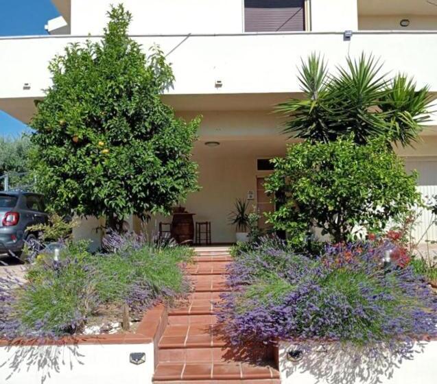 Villa Ettore Tranquil 4 Bed Villa