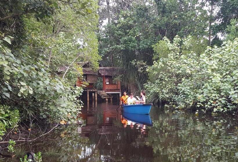 فندق صغير Mutiara Beach Resort