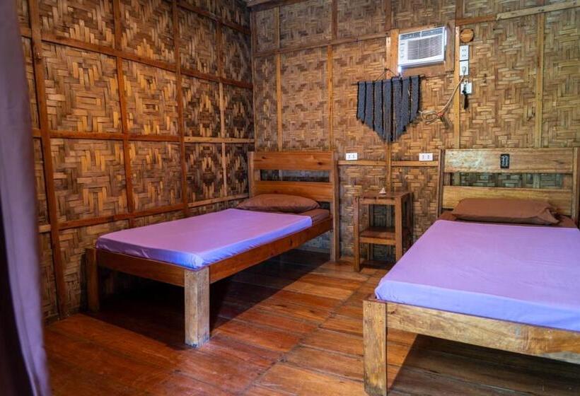 هاستل Soffta Surf Ranch