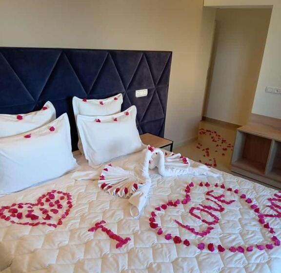 Appart Hôtel Pyramides El Jadida