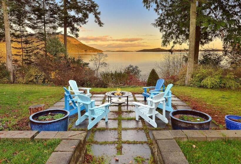 Beachside Living Cherry Point