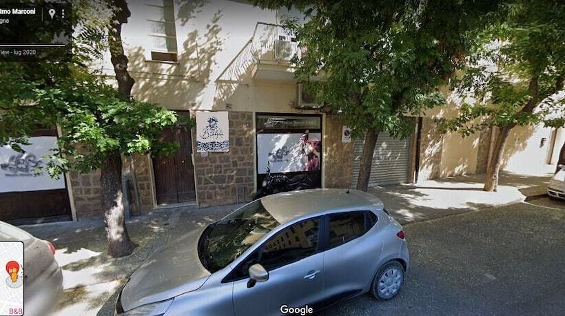 住宿加早餐  Boss Guest House