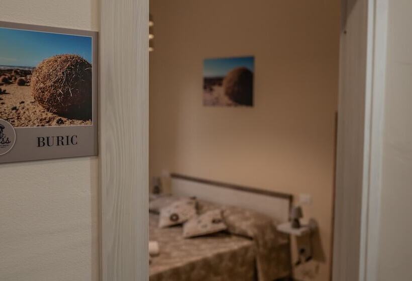 住宿加早餐  Boss Guest House