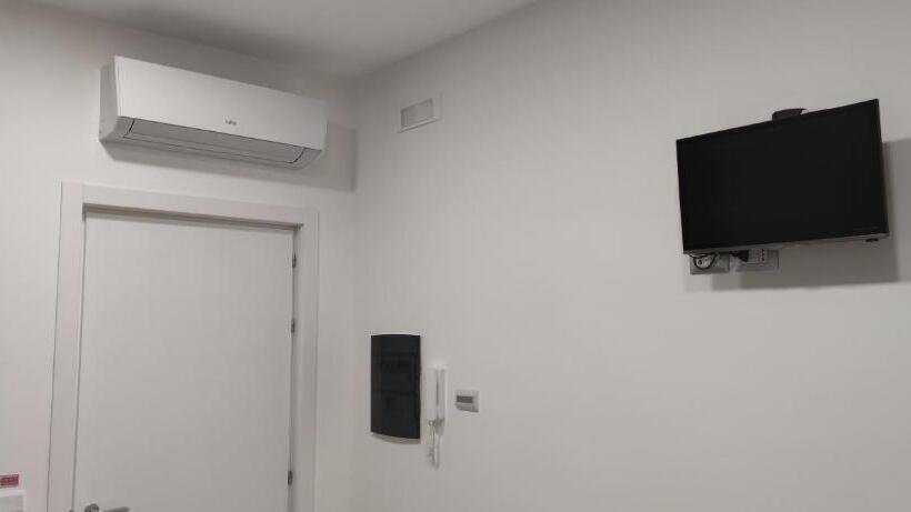 ベッドアンドブレックファースト Guest House Via Milano