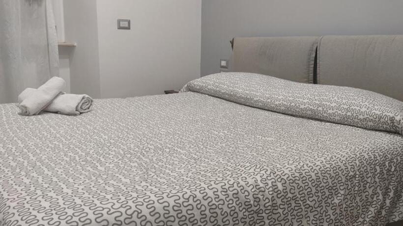 ベッドアンドブレックファースト Guest House Via Milano