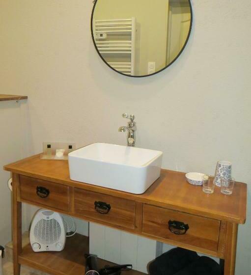 مبيت وإفطار Maison La Viste