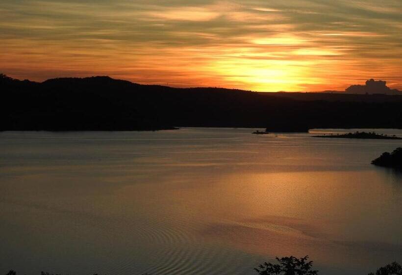 Chalé Mirante, Piscina, Cachoeira, Lago E Vista Espetacular