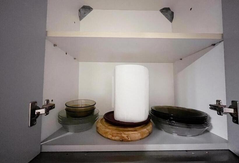 Departamento Temporal Catedral Con Cochera A 100 Metros Para Autos Chicos   Medianos