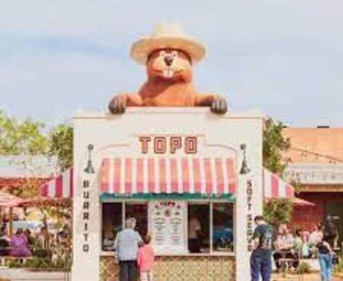 Dog Friendly Walk To Downtown Gilbert King Bed Yard With Fire Pit