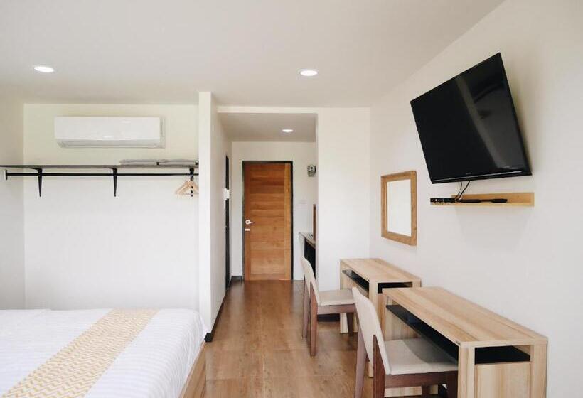 호텔 บ้านเพลิน