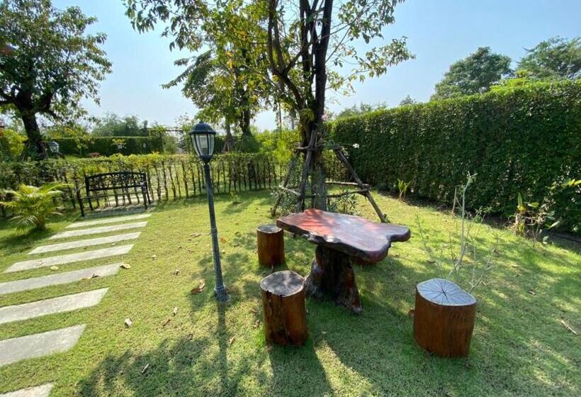 호텔 บ้านเพลิน