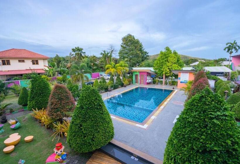 هتل บ้านทิพรัตน์ สัตหีบ