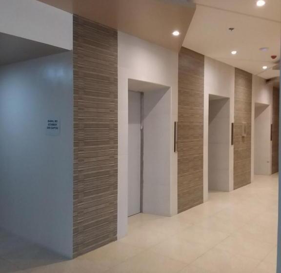 호텔 Aj Sundiva Tower W Balcony