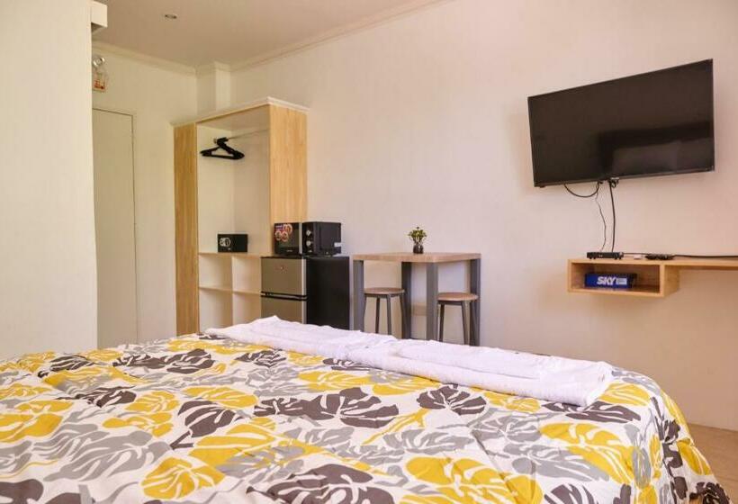 Отель Hidden Hill