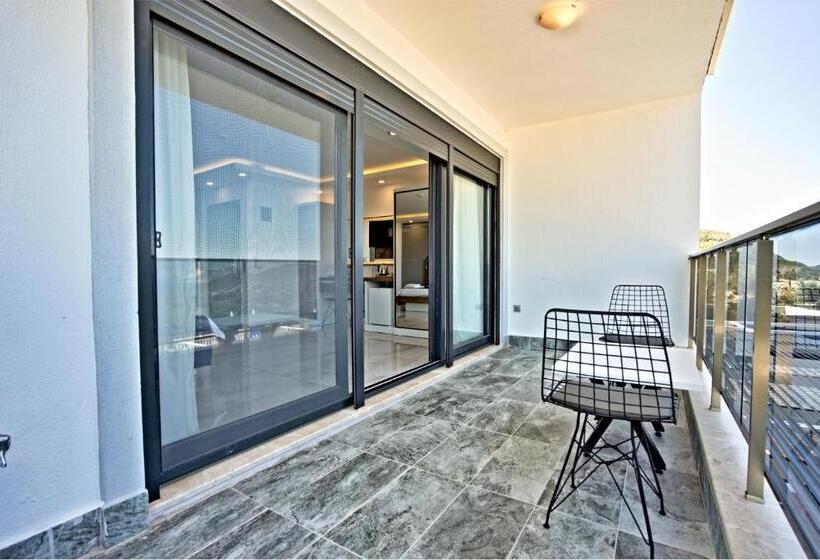 فندق Stonehillkaş