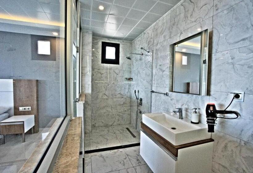 فندق Stonehillkaş