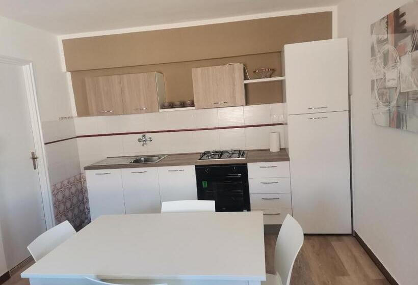 La Vie Est Belle Apartments Sicily