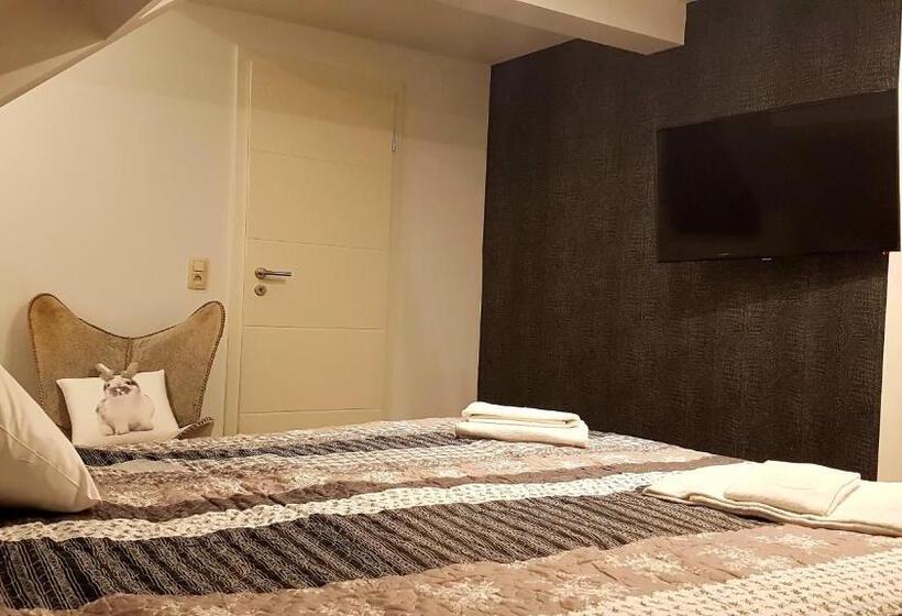 민박 Les étangs Du Thioux Guest House