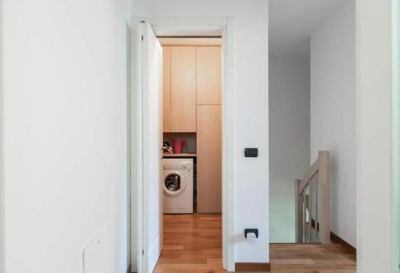 Luxury Lakefront Property