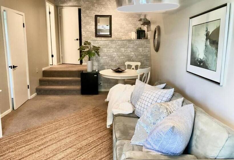 Luxury Mountain Sanctuary