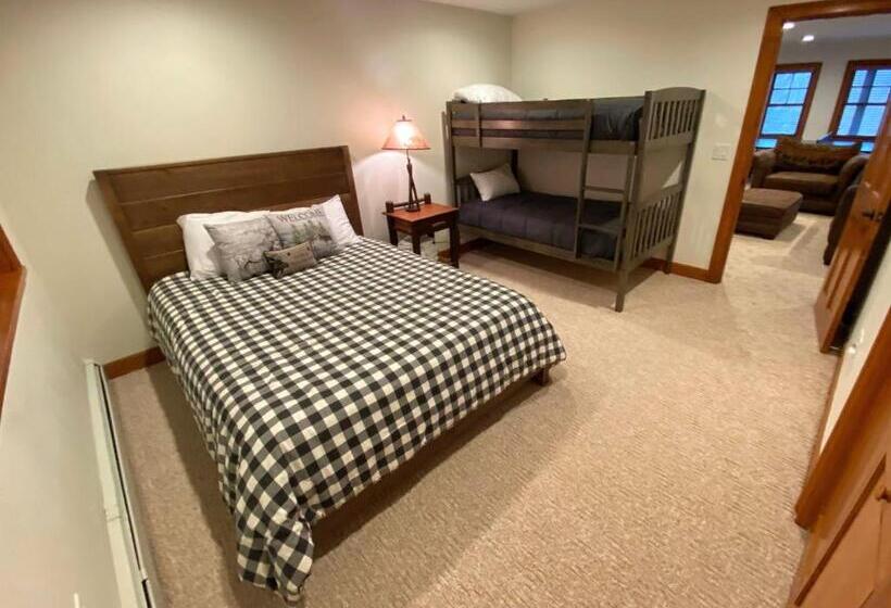 P4 New Ski In Ski Out Presidential View Luxury Home W Garage Ping Pong