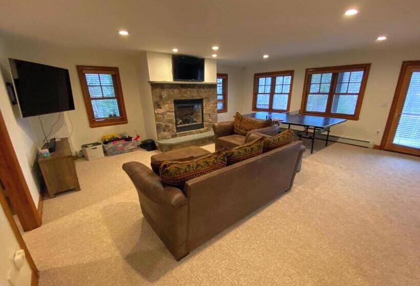 P4 New Ski In Ski Out Presidential View Luxury Home W Garage Ping Pong