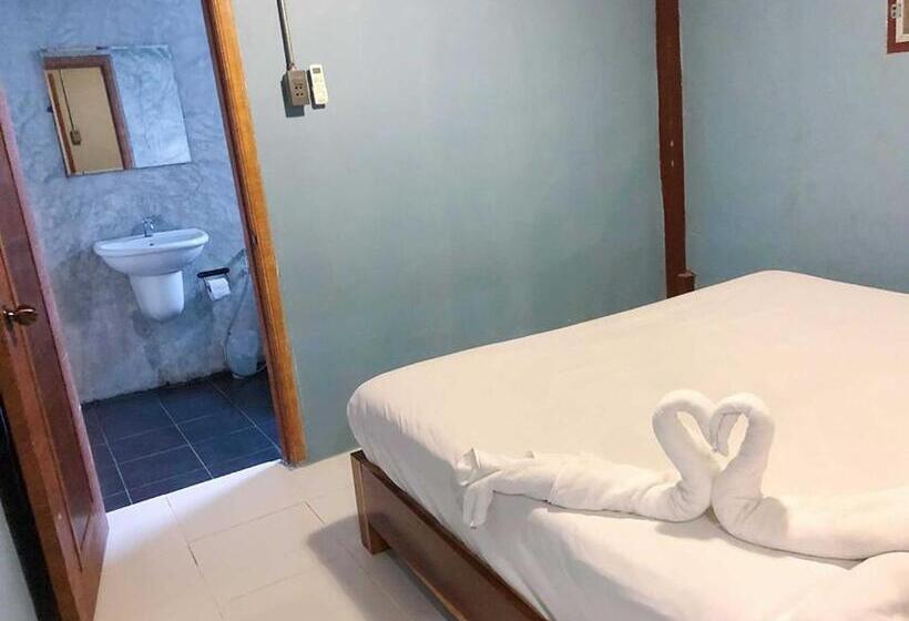 ペンション เชอโคว์ เชอโคว์ โฮมสเตย์