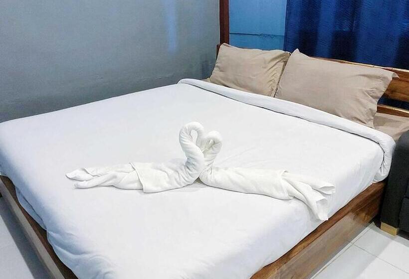 ペンション เชอโคว์ เชอโคว์ โฮมสเตย์