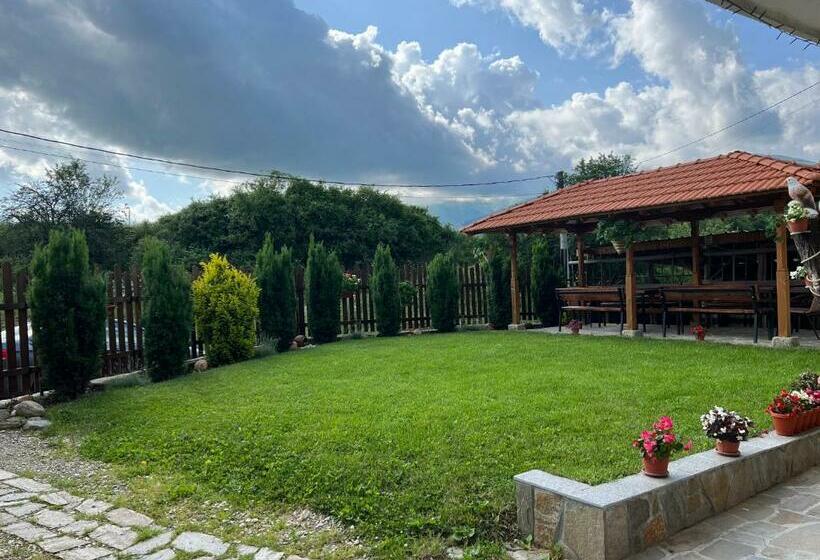 펜션 стаи за гости къща тончеви