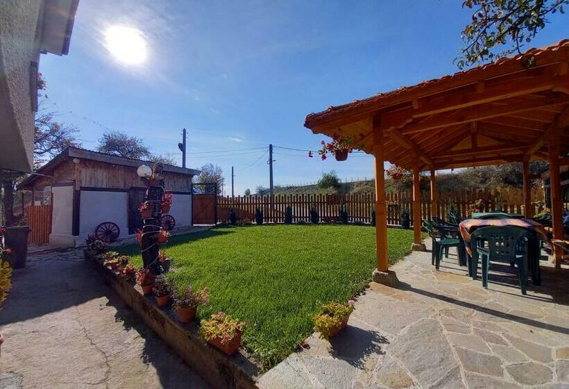 펜션 стаи за гости къща тончеви