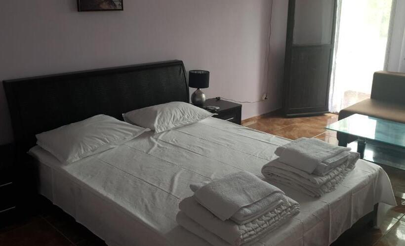 פנסיון свети никола