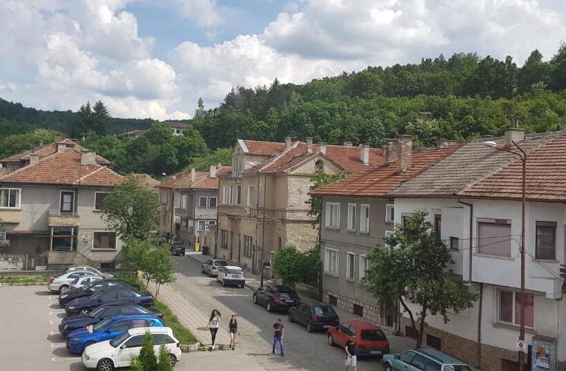 بنسيون часовника