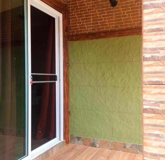 بنسيون นพรัตน์การ์เด้นฮิลล์