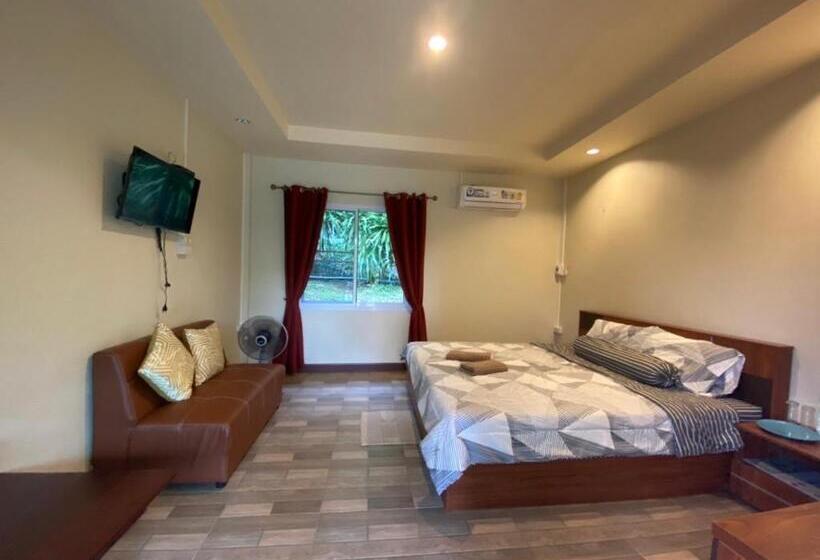 بنسيون นพรัตน์การ์เด้นฮิลล์