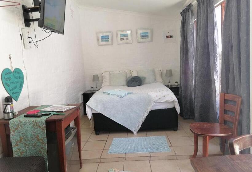 پانسیون 25 On Irvine