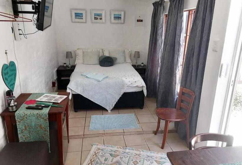 پانسیون 25 On Irvine