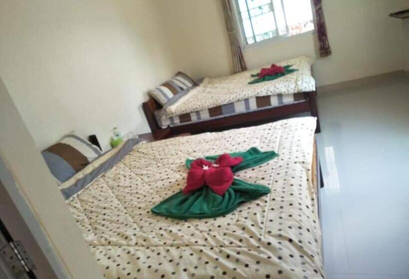 ペンション Baan Dongsak River View