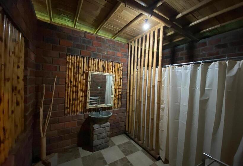 פנסיון Bamboo Mount Batur