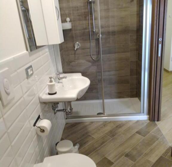 بنسيون Cristallo Di Neve B&b