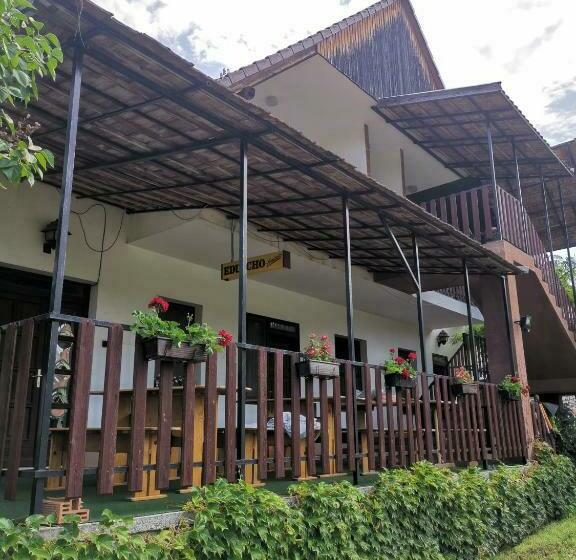 بنسيون Két Diófa Vendégház