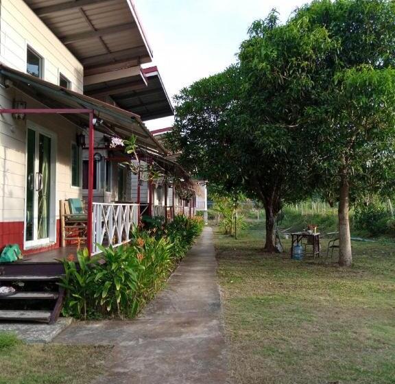 膳宿费 Lanta Dareen Garden Home