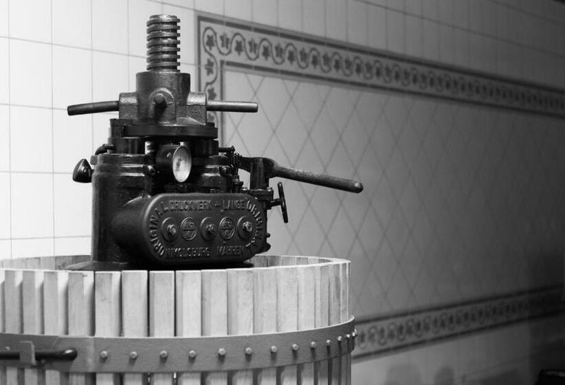 פנסיון Penzion A Vinařství Lelíkovi