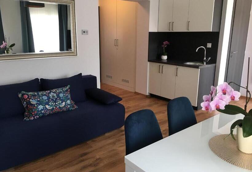 بنسيون Petőfi Vendégház