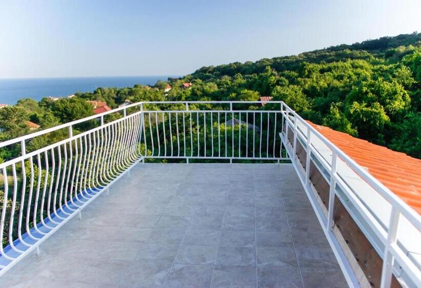 پانسیون Simada Blue Guest House